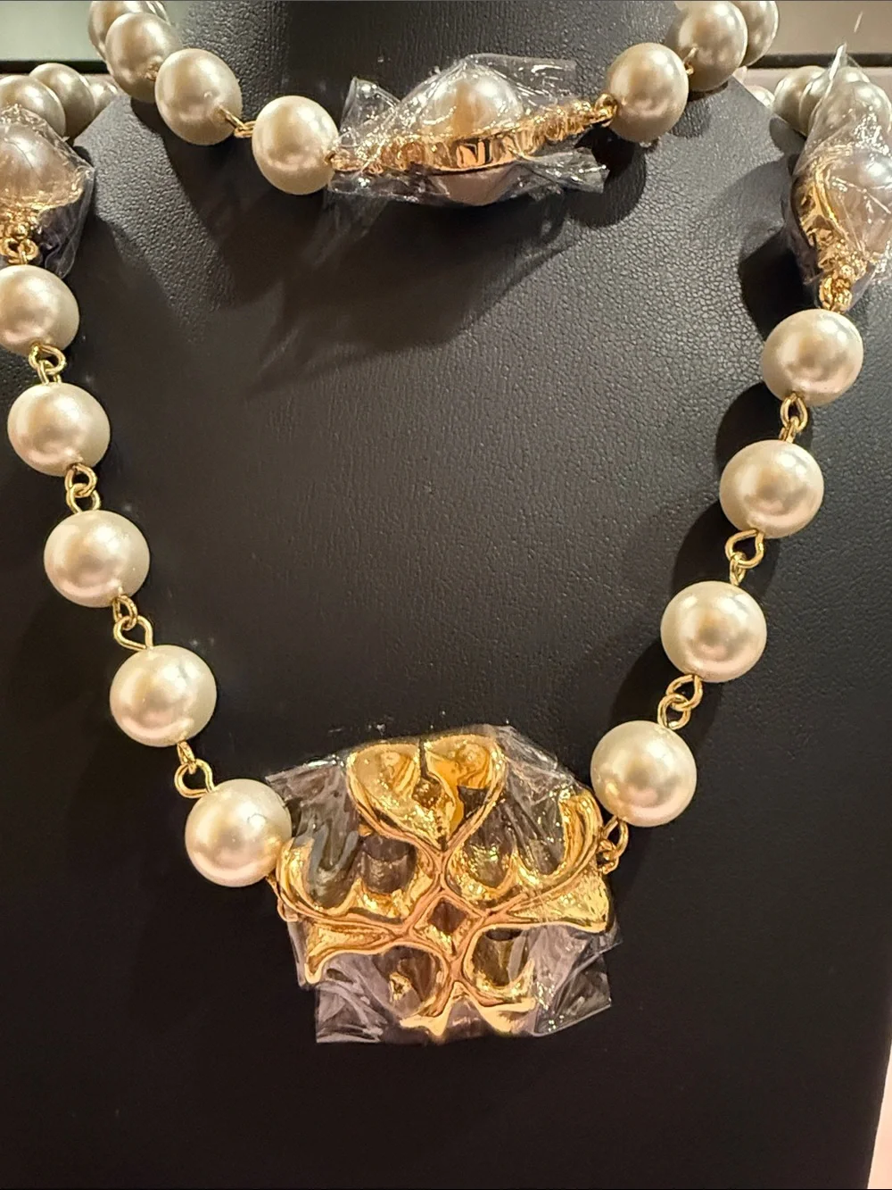 Tory Burch | Pearl and Gold Plated Statement Long Necklace | Ivory Pearls